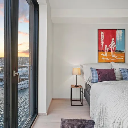 - Ranheim - Grilstad Marina - Flott 2-roms Med Parkeringsplass Apartman Trondheim